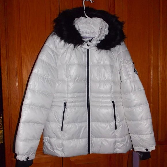 NWT Madden Girl WHITE w BlacK Fur Trim Hooded Quilted Winter Puffer Coat Parka L - Picture 2 of 12